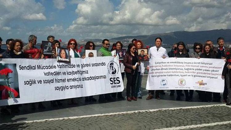 İzmir Tabip Odası Başkanı Akçiçek, sağlıkçıların kaygılarına dikkat çekti