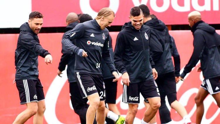 Beşiktaş, Medipol Başakşehir maçı hazırlıklarına başladı