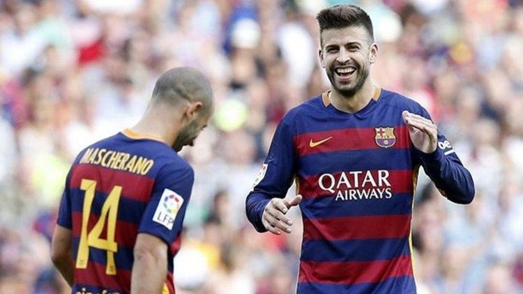 Mascherano Piquenin izinden gidiyor