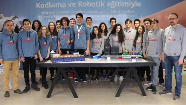 Liseli öğrenciler su tasarrufu yapan robot ve uygulama geliştirdi