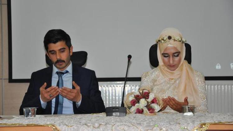 Nizipte müftülükte ilk resmi nikah