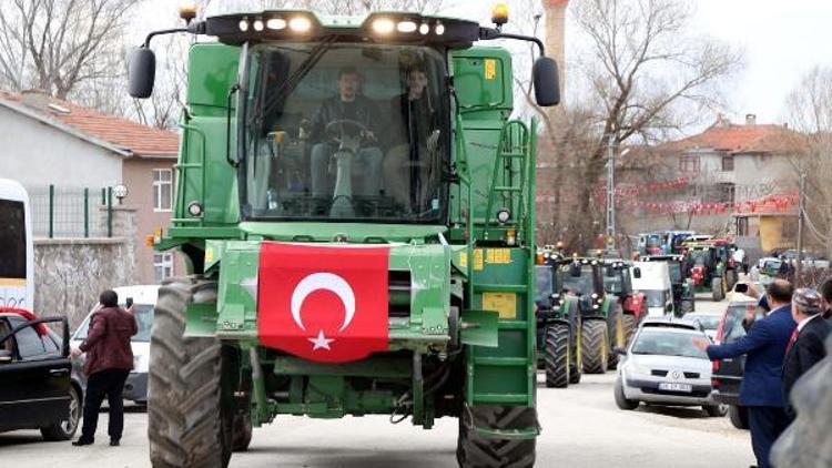 Gölbaşında çiftçilerden Mehmetçiğe destek