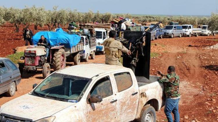 Afrinli siviller, terör baskısından konvoy halinde kaçıyor