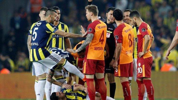 Fenerbahçenin Kadıköydeki derbi serisi sürdü