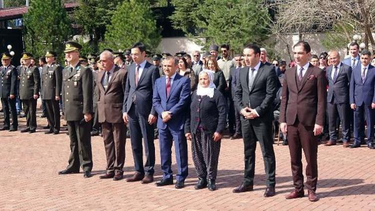 Tunceli Valisinden şehit annesine protokol jesti