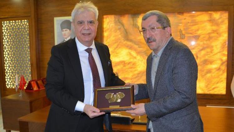 Makedon bakandan Türkiyeye Afrin desteği