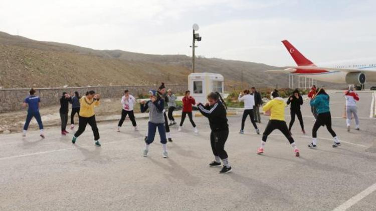 Türkiye Genç Bayanlar Boks Milli Takımı,Çankırı’da kampa girdi