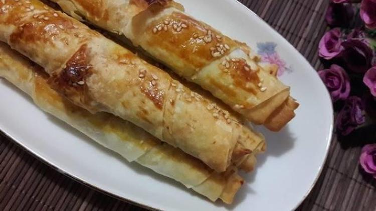 Kıymalı çıtır börek tarifi