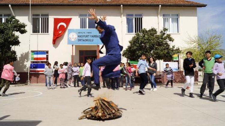 Finikede baharın gelişi kutlandı