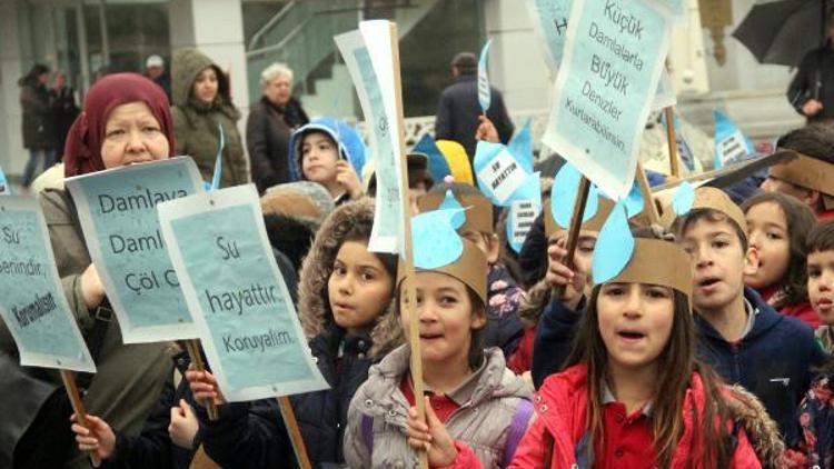 Bolu TEMAdan su kirliliği ve israfına dikkat çekmek amacıyla yürüyüş