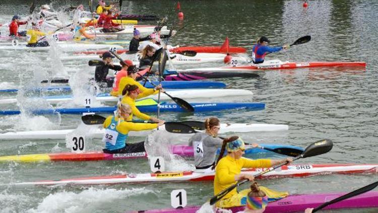 Kanoda Gloria Canoeing Cup 5000 Metre Durgunsu Turnuvası yapıldı