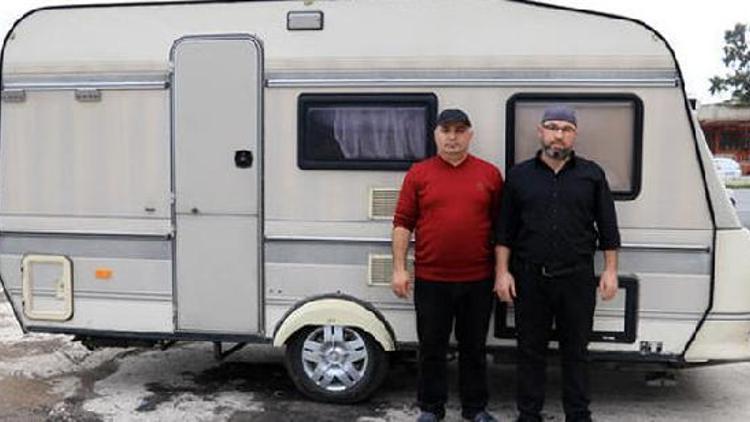 Gurbetçi, Mehmetçiğe karavan bağışladı