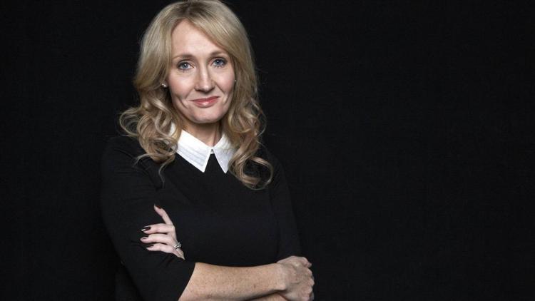 Rowling’den ilham veren konuşma: Sevdiğiniz şeyi yapın