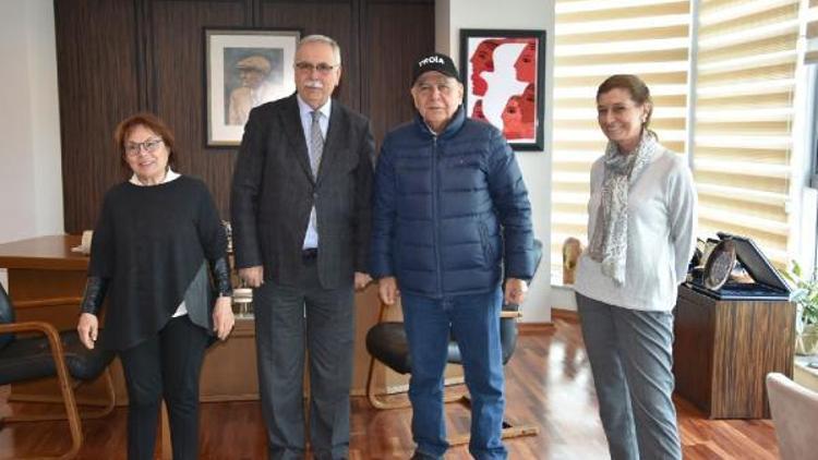 Başkan Gökhan, İzmir Büyükşehir Belediye Başkanı Kocaoğlunu ağırladı