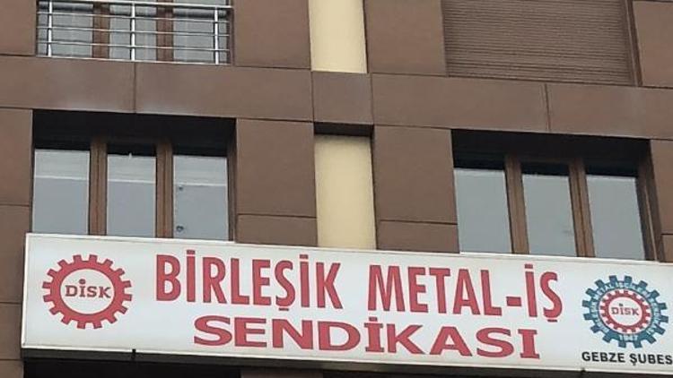 Sendika şubesi kurşunlandı