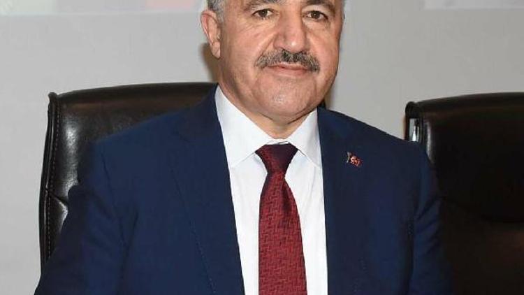 Bakan Ahmet Arslan İzmire geliyor