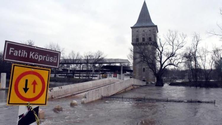 Edirnede Sarayiçi sular altında