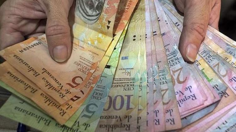 Venezuela para birimi bolivardan 3 sıfırı atıyor