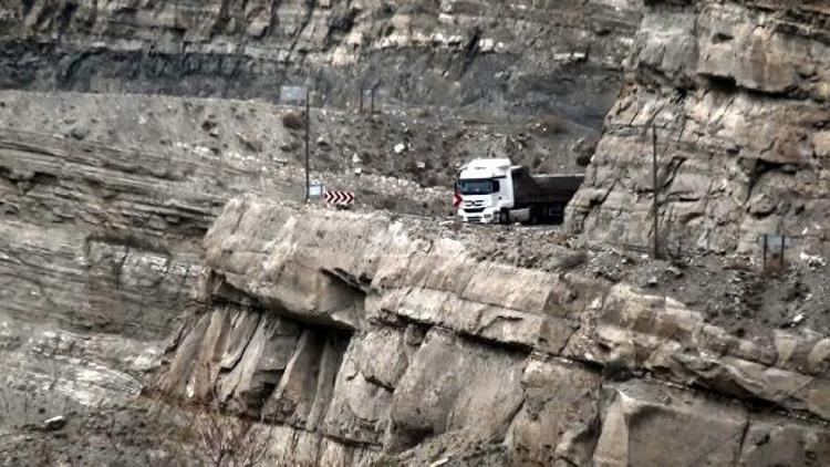 1160 rakımdaki Pirinkayalar Geçidi’ne tünel yapılıyor