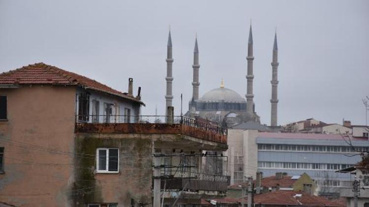 Mahkeme, Selimiye Camiinin silüetini bozacak kararı iptal etti