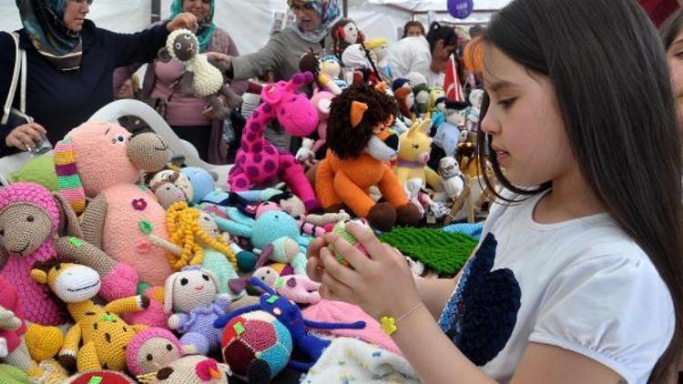 Çocuk oyunları ve oyuncakları festivali heyecanı