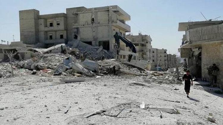Afrinde bombalı tuzak 3 sivil hayatını kaybetti