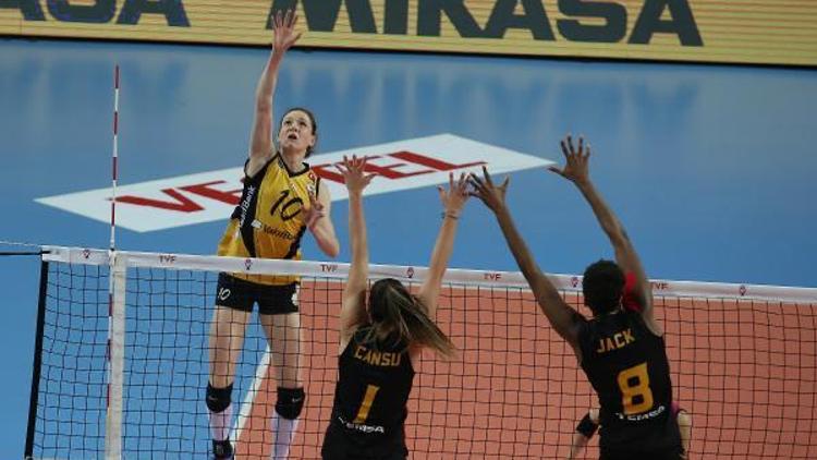 VakıfBank, Sultanlar Liginde finale yükseldi