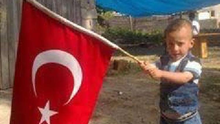 Tüp bebek dördüzlerin tek hayatta kalanı Umut da derede boğuldu