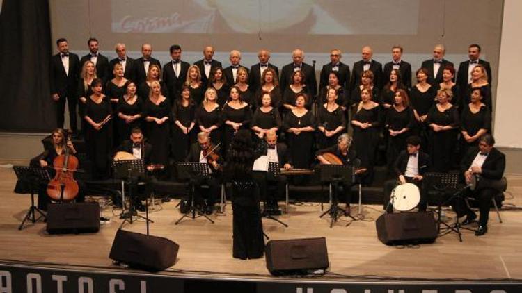 Zeki Müren şarkıları Nevasel Türk Müziği Topluluğunun yorumuyla buluştu
