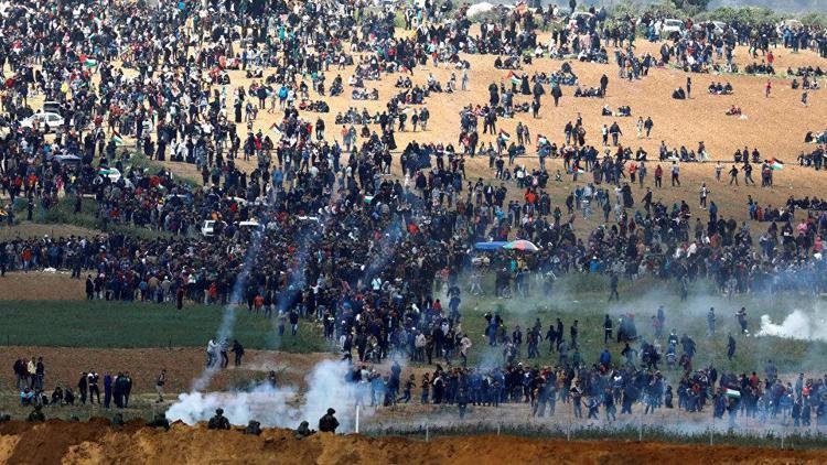 İsrail göstericilere saldırdı 7 ölü, yüzlerce yaralı