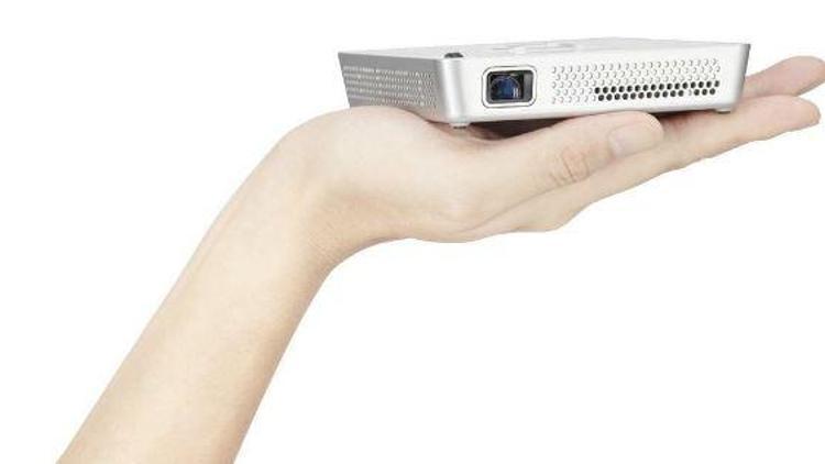 Acerın yeni mobil projektörü avuç içine sığabiliyor