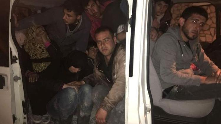 50 Suriyeli mülteci yakalandı