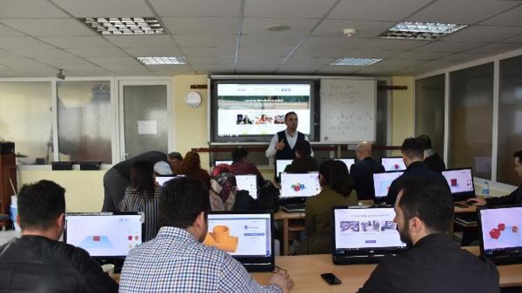 Samsun’da öğretmenlere kodlama eğitimi