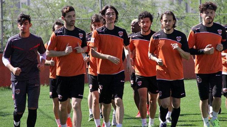 Adanaspor, Gaziantepspor maçı hazırlıklarına başladı