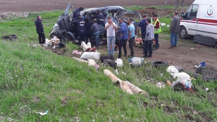 Amasya’da kamyonet şarampole yuvarlandı: 1 ölü, 3 yaralı