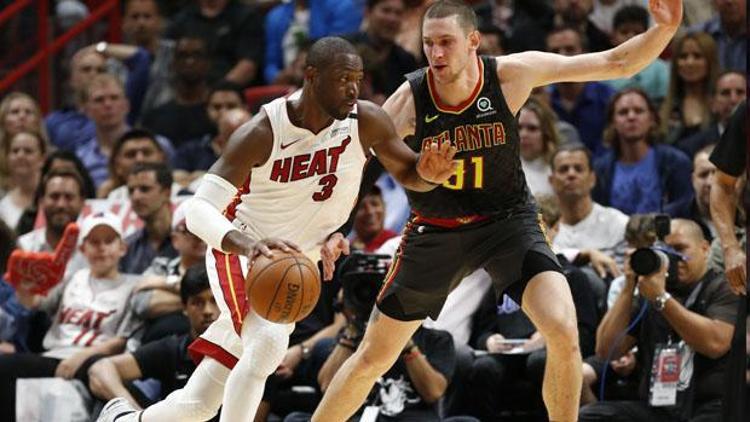 Heat play-off biletini kaptı