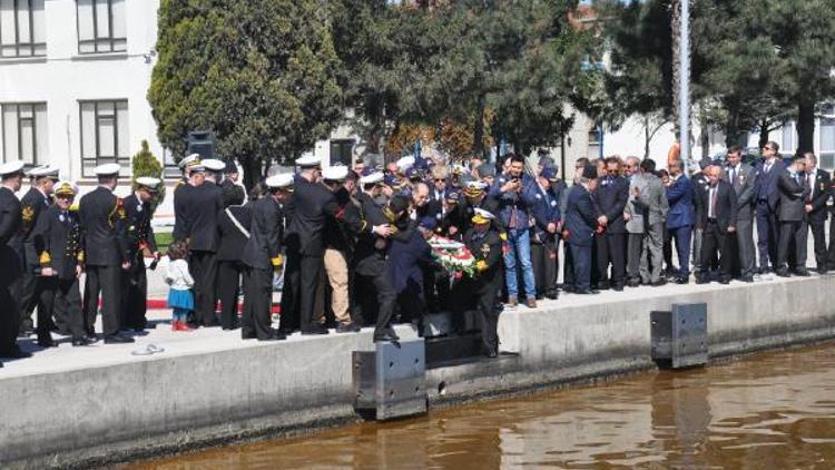 Dumlupınar şehitleri Donanma Komutanlığında anıldı