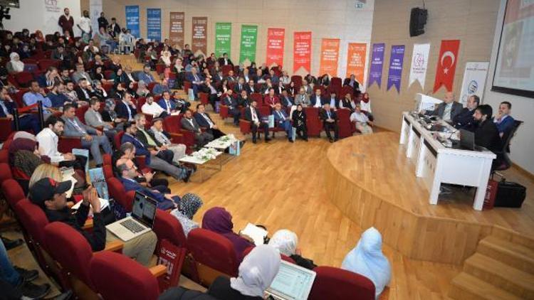 Uluslararası İslamafobi konferansı başladı
