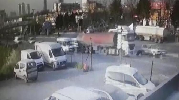 (güvenlik kamerası) Başakşehirde tanker kaydı; cadde savaş alanına döndü