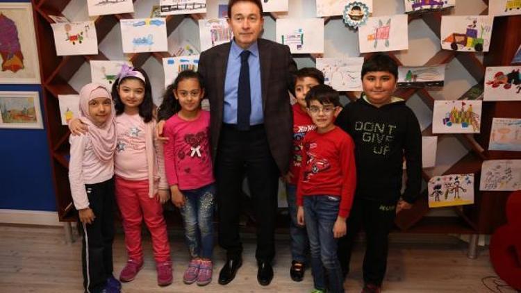 Rektör Sabuncuoğlu, üstün yetenekli çocuklarla bir araya geldi