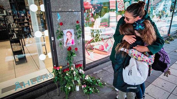 Stockholm’deki terör kurbanları anıldı