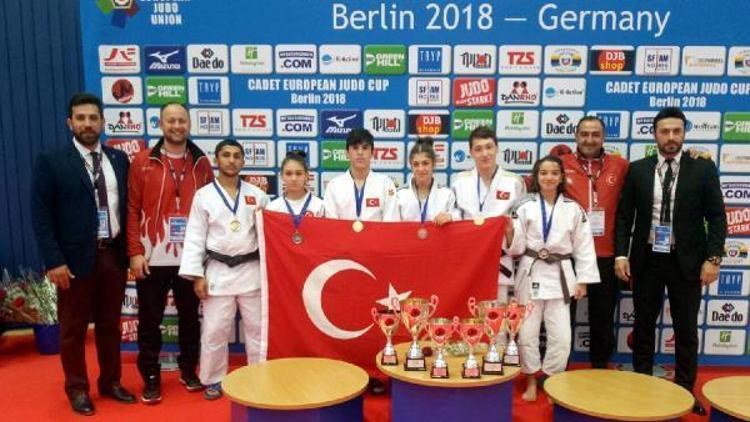 Türkiye, Ümitler Judo Avrupa Kupasında 2 altın, bir gümüş ve 3 bronz madalya kazandı