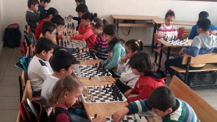 Çelikhan’da satranç turnuvası