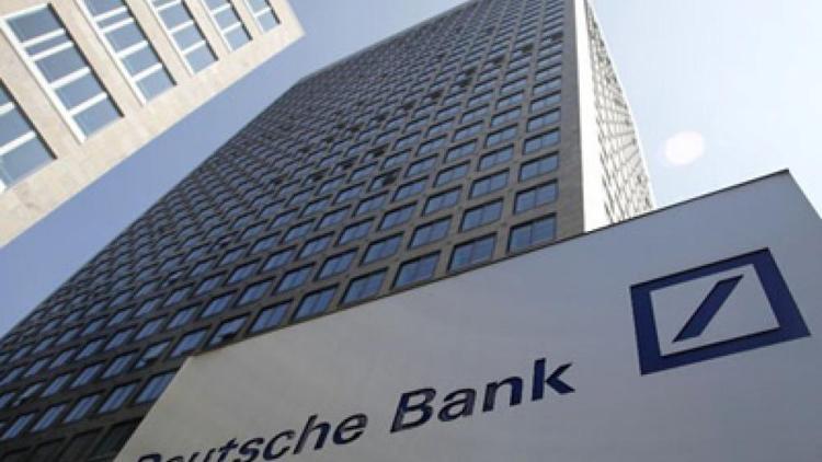 Almanyanın dev bankası 7 binden fazla kişiyi işten çıkaracak