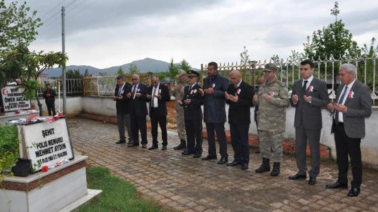 İslahiyede polislerden kutlama