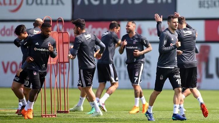 Beşiktaşta Akhisarspor maçı hazırlıkları devam ediyor