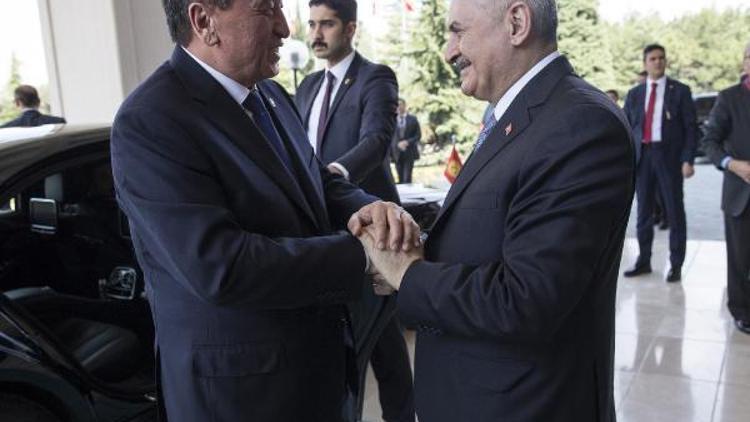 Başbakan Yıldırım, Kırgızistan Cumhurbaşkanı Sooranbay Ceenbekovu kabul etti