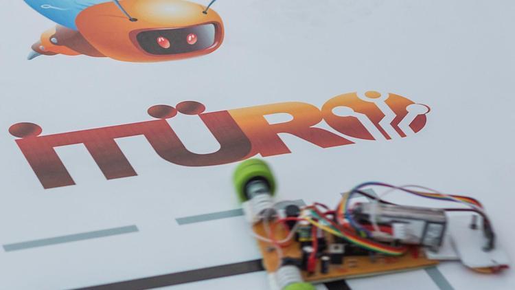 İTÜ’de robotlar yarışıyor