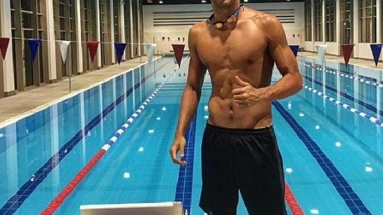 Olimpiyat ve Dünya Şampiyonu Güney Afrikalı yüzücü Chad Le Clos, Gloria Sports Arenada hazırlanıyor