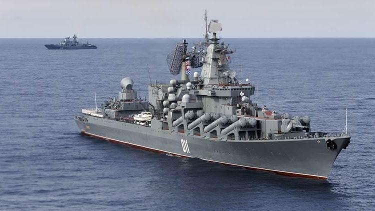 Rus Amiral Komoyedov: Blöf yapmanın zamanı değil